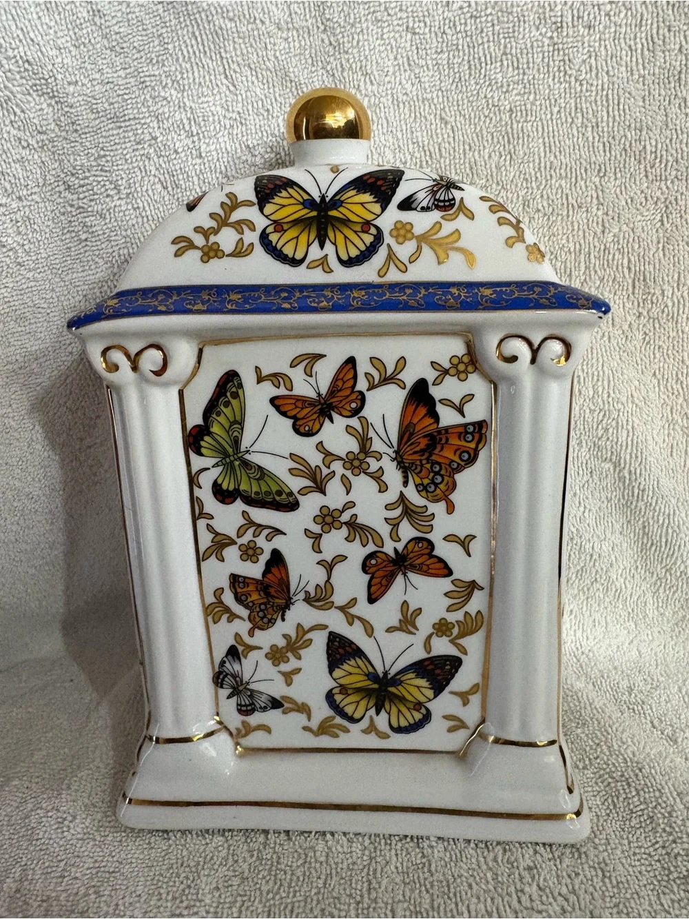Formalities by Baum Bros White Butterfly Ceramic Mantel Clock missing face cover